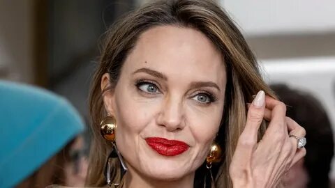 Презервативпен жыныстық қатынас ең үлкен пениса