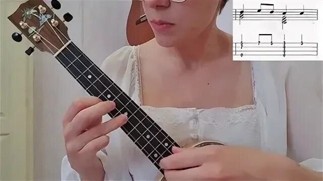 Цой восьмиклассница табы. Восьмиклассница бой на гитаре. Восьмиклассница разбор. Восьмиклассница аккорды для гитары. Восьмиклассница разбор.