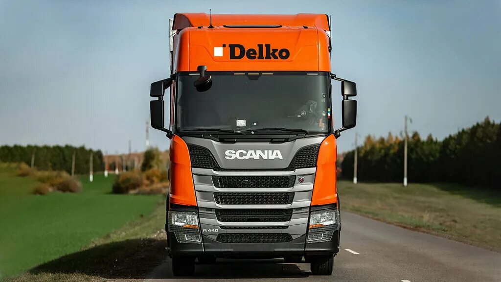 Делко вакансии. Scania Delko 4500. Скания оранжевая Делко 440. Delko транспортная компания. Делко транспортная компания Челябинск.