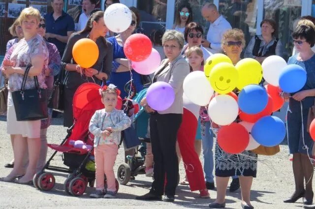 р п 5 чернышковский. поселок чернышковский волгоградская область. рп чернышковский. администрация чернышковского района. михайловское црб волгоградской области главврач фото.