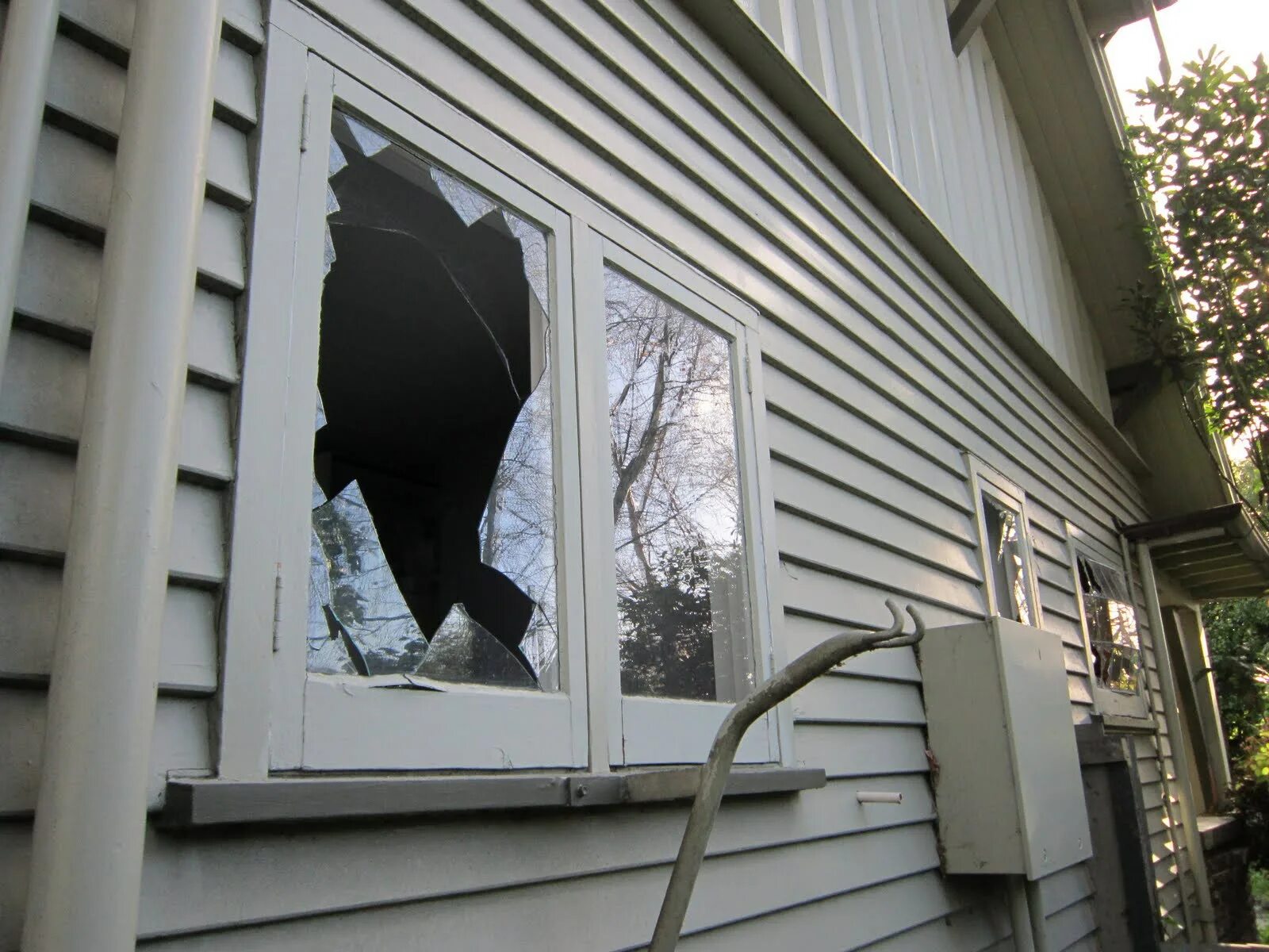 Break window