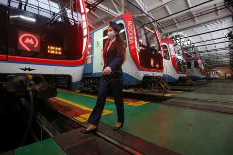 На каких линиях поездами управляют женщины