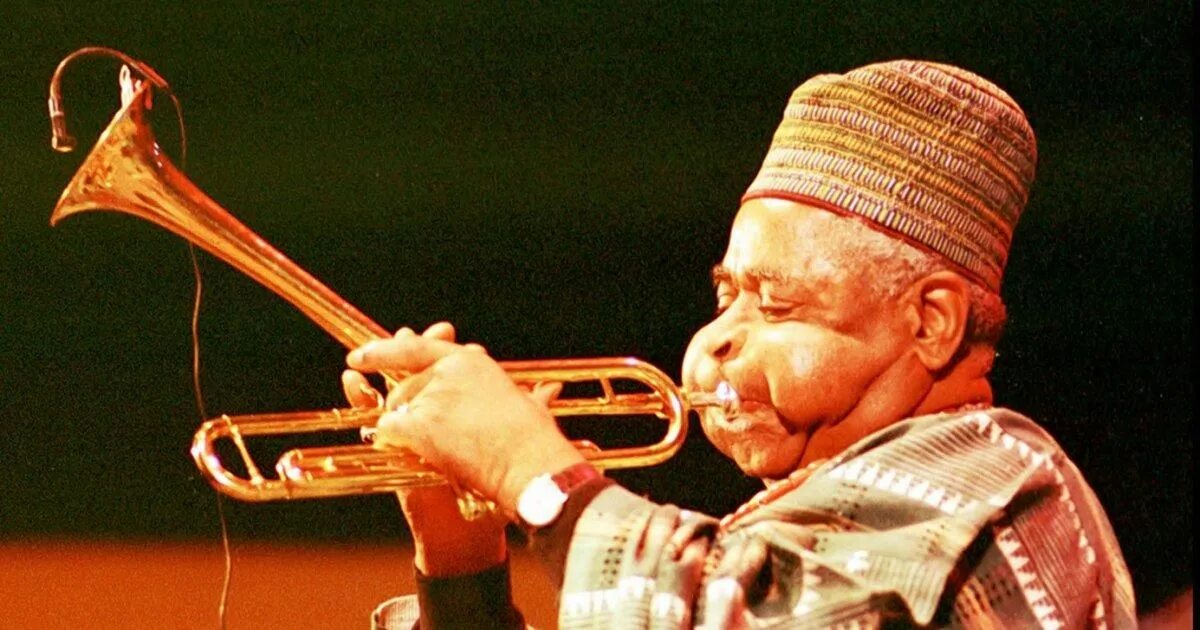Trompet Obua Trombon Korno Fagot Tuba Dersleri - YouTube