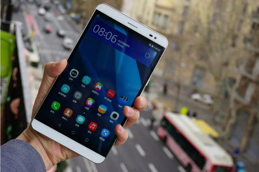 Xiaomi mi max 4. Телефон большой экран сенсорный. Самые большие смартфоны. Htc смартфоны 2021. Смартфон леново 6.