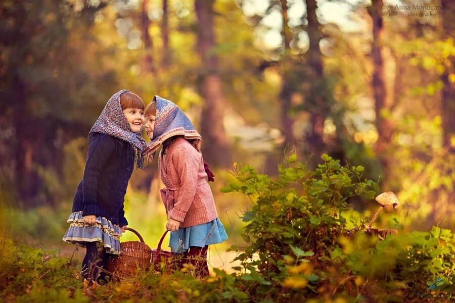 подружка собирать.