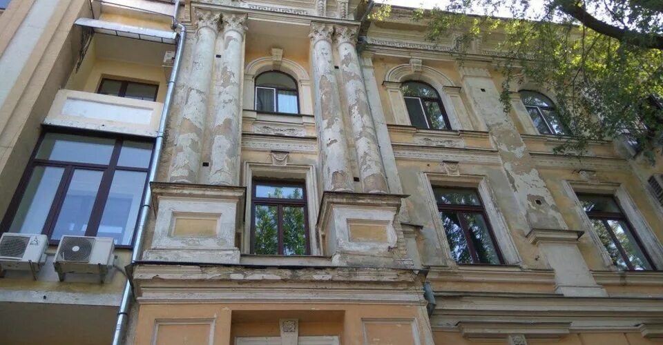 Фасады петербурга ремонт. Дом на сенной. Фасады петербурга ремонт. Реконструкция дома спб. Оьщеоия спб фасад.