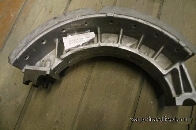 колодка тормозная передняя зил-130 130-3501090 (литая) алюминиевая. тормозные колодки зил 130 задние. колодка тормозная 130-3502090. колодки тормозные передние зил 130. колодка тормозная зил 130.