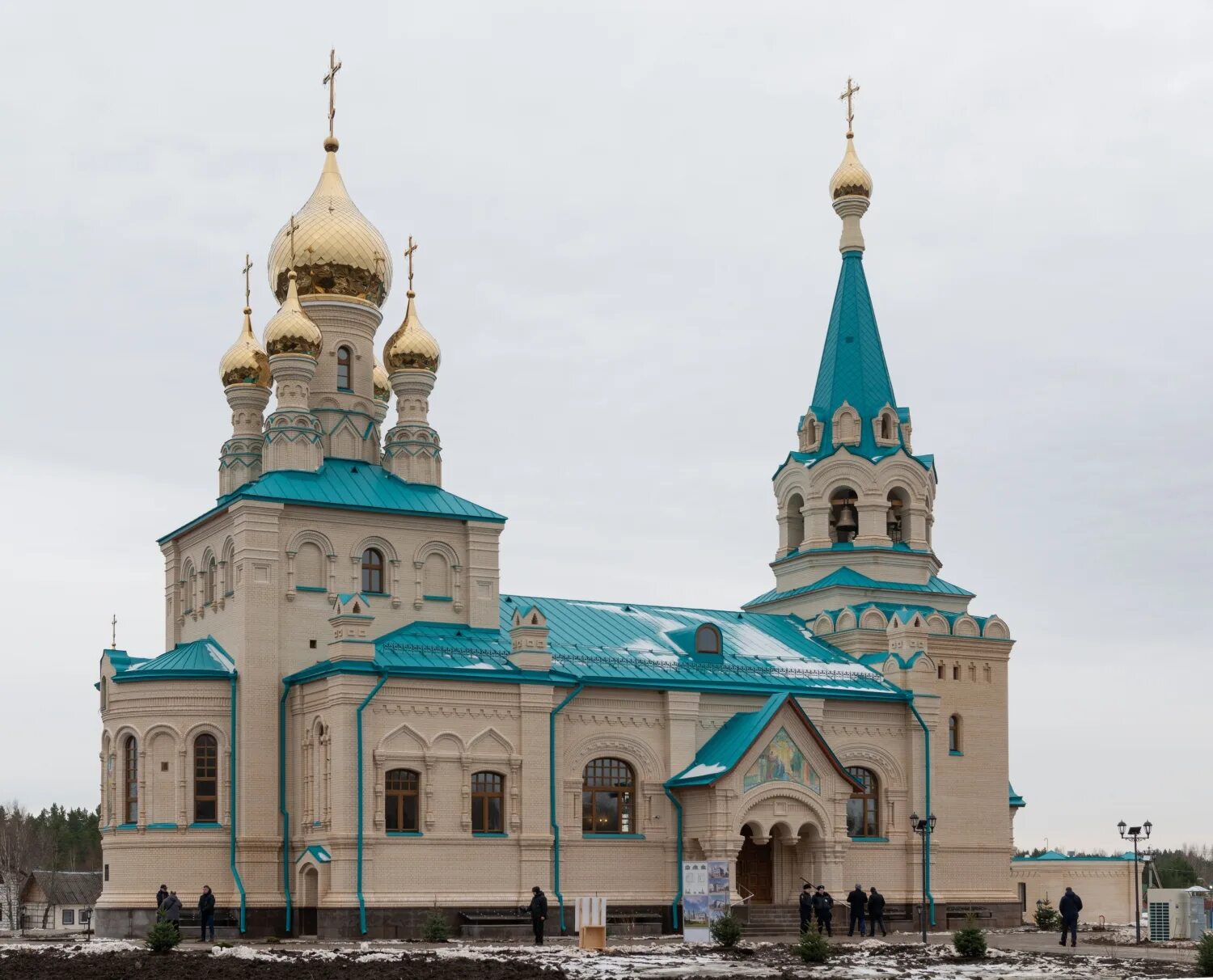 Бик99 храм открытие фото с беленькое В селе Ремонтном открылся новый храм