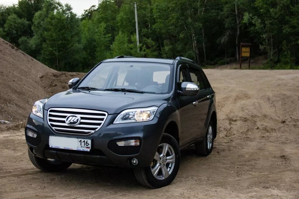 Лифан х60 2016г мкпп. Лифан икс 60. Lifan x60 i рестайлинг. Лифан х60 серый. Лифан отзывы владельцев недостатки и достоинства.