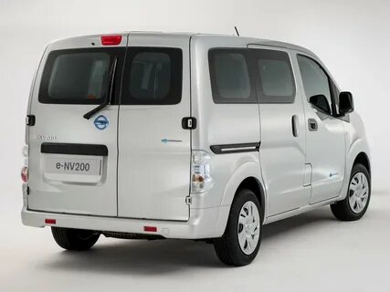 Автомобиль ниссан нв 200