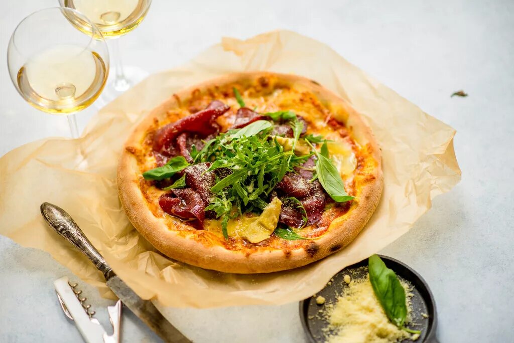 иль пиццерия. пиццайоло арбат. пицца аль сальмоне. иль пиццерия. Il pizzaiolo волхонка 6.