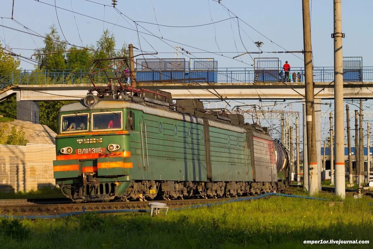 Станция депо Ярославль. Вл11 электровоз. Вл 11 Ярославль. Северная железная дорога Ярославль.