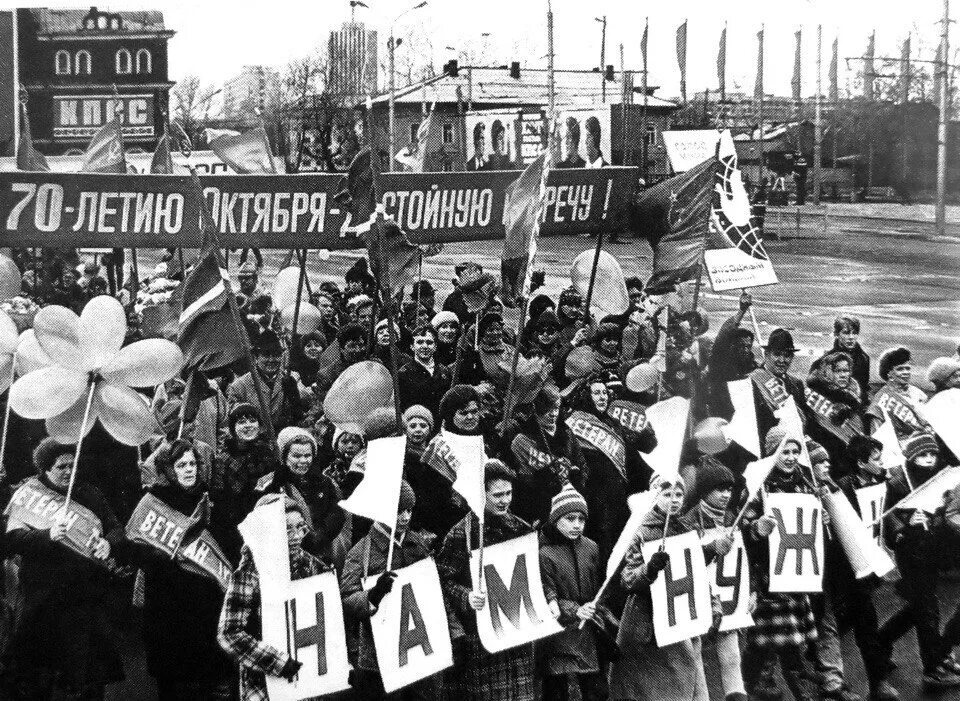 Архангельск площадь профсоюзов благоустройство. Площадь профсоюзов архангельск проект. Архангельск площадь профсоюзов благоустройство. Архангельск площадь профсоюзов благоустройство. Проект площадь профсоюза собора архангельска.