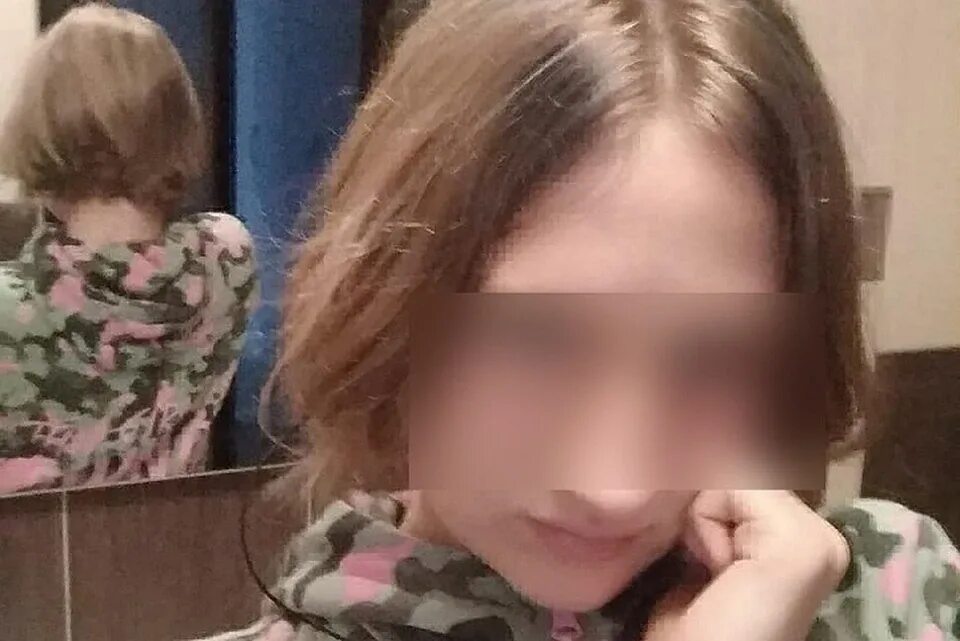 12 летняя живет с 48. 13-Летняя ученица. Девочка покончила с собой. 12 Летняя ученица.