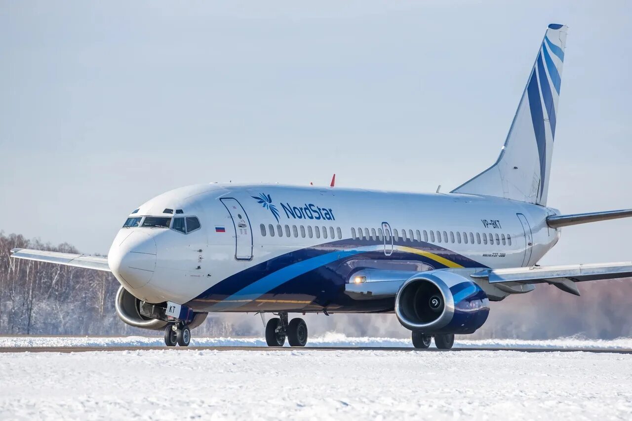 Nordstar купить авиабилет. Нордстар b737 Max. Boeing 737 Нордстар. Боинг 737 300 Нордстар. NORDSTAR авиакомпания Норильск.