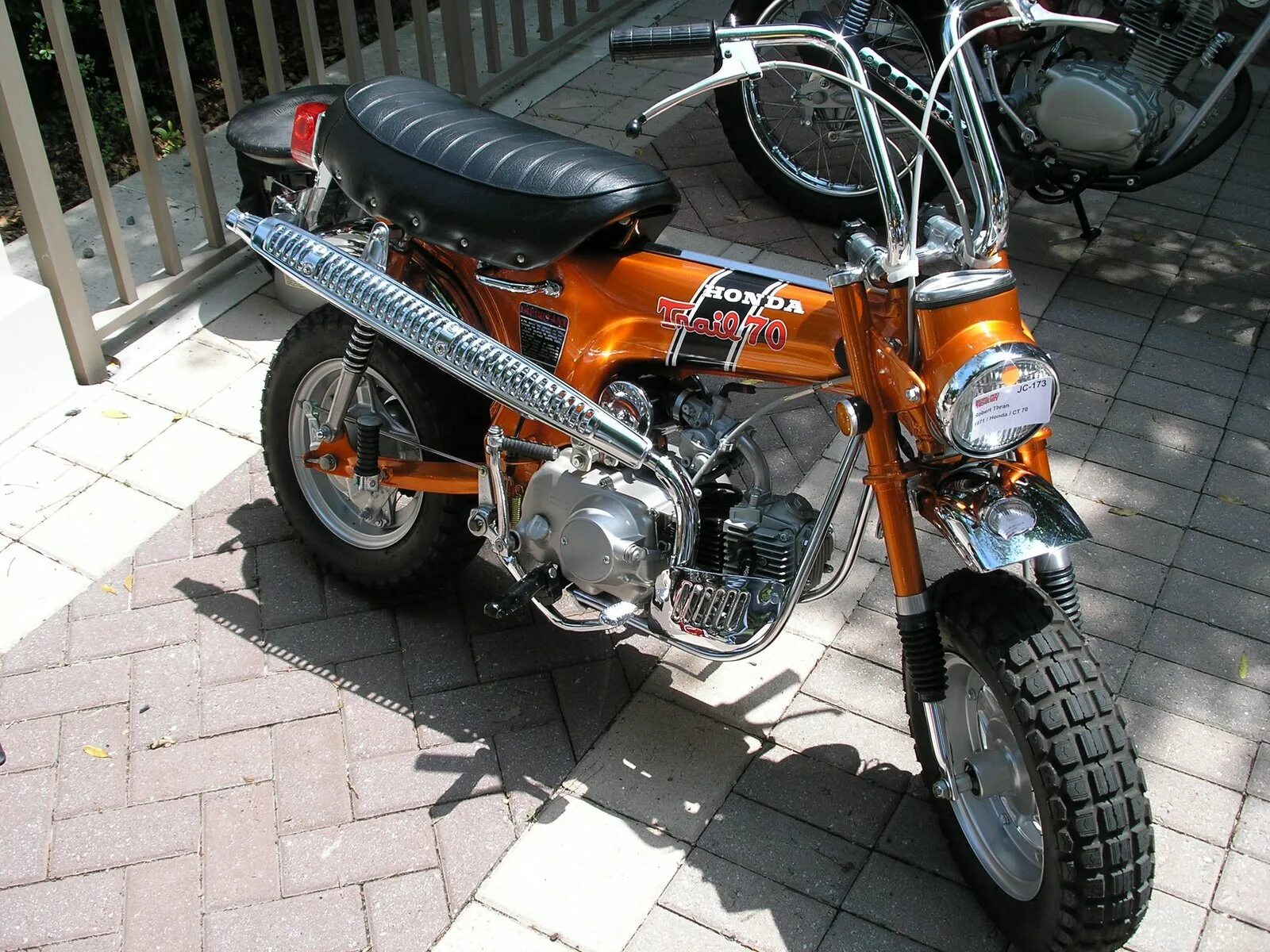 Honda 70. Хонда траил 70. Мопед Хонда 70 кубов. Suzuki 70 кубов.