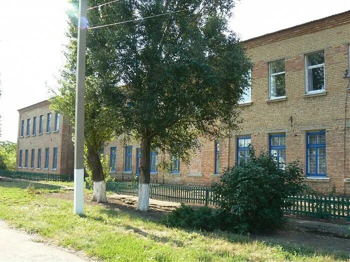 Запорожская область село новозлатополь. Запорожская область село новозлатополь. Новозлатополь запорожская. Запорожская область село новозлатополь. Новозлатополь запорожская область на карте.