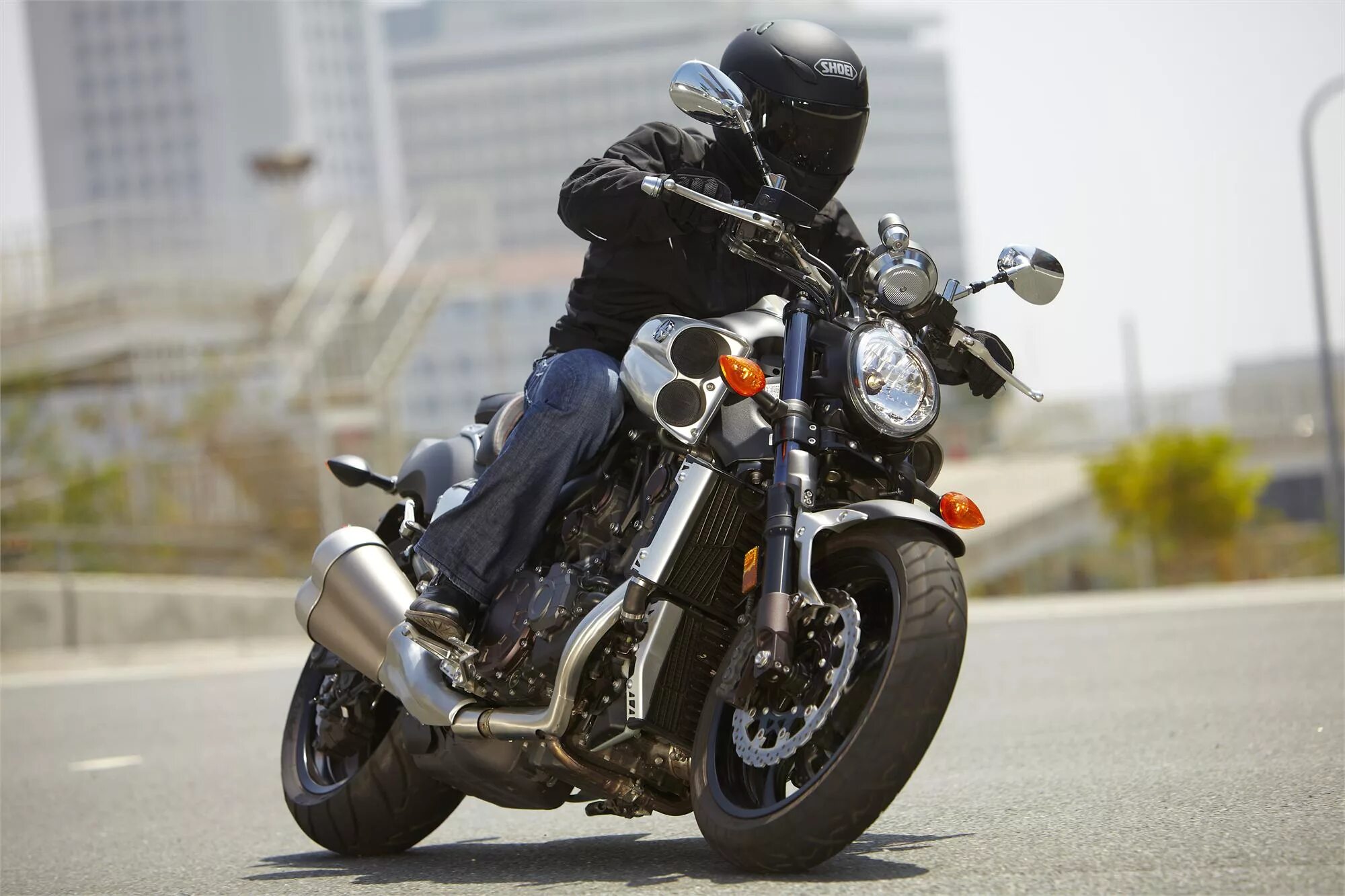Lightcom v max. Yamaha v-max 1200. yamaha v-max 1700. мотоцикл yamaha vmax 1700. мотоцикл ямаха в макс 1200.