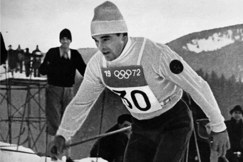 Сборная ссср по хоккею 1960. Сборная ссср чемпион европы 1960. Ссср кубок европы по футболу 1960. Веденин саппоро 1972. Ссср чемпион европы по футболу 1960.
