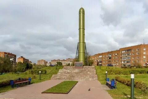 Город дзержинский памятники