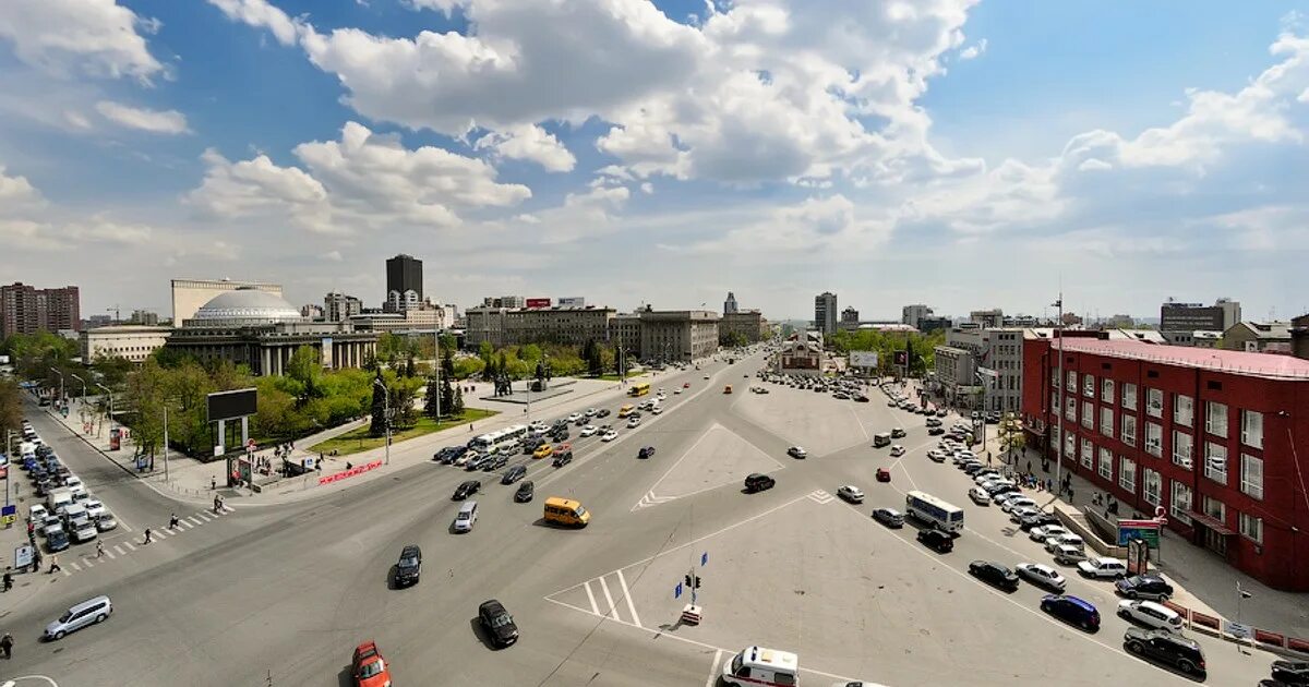 1 площадь новосибирской области. Площадь Ленина Новосибирск. Центральная площадь Новосибирска. Новосибирск Центральная площадь Ленина. Новосибирск площадь ление.