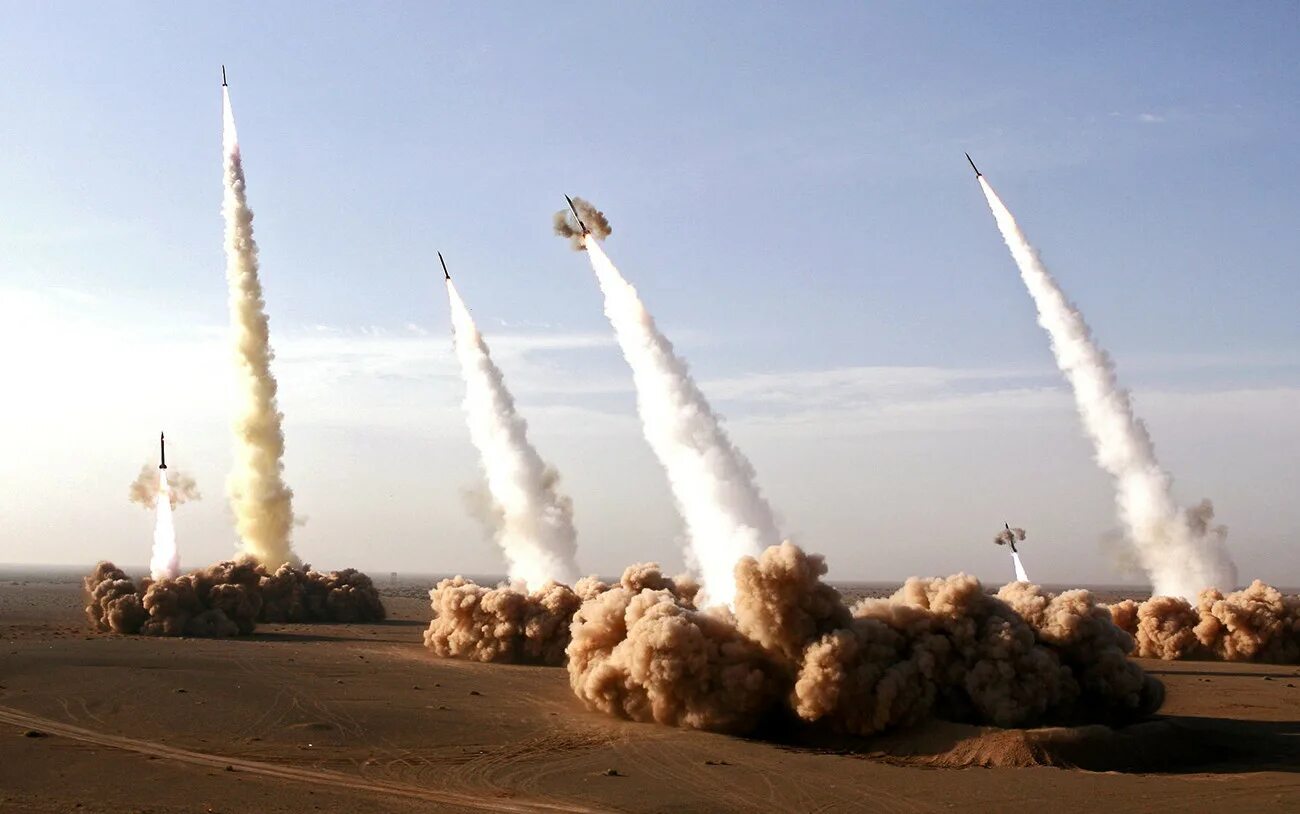 Массовое оружие россии. Иран гиперзвуковые ракеты. Старт Искандера.