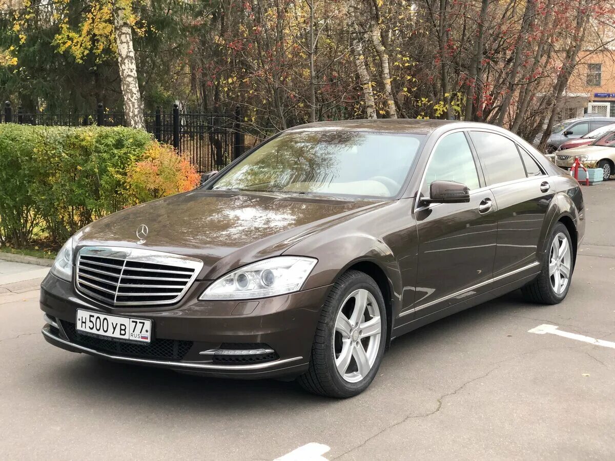 Мерседес s 300 2011. Мерседес s 221 2011. Мерседес s 221 коричневый. S300 Mercedes 2008.