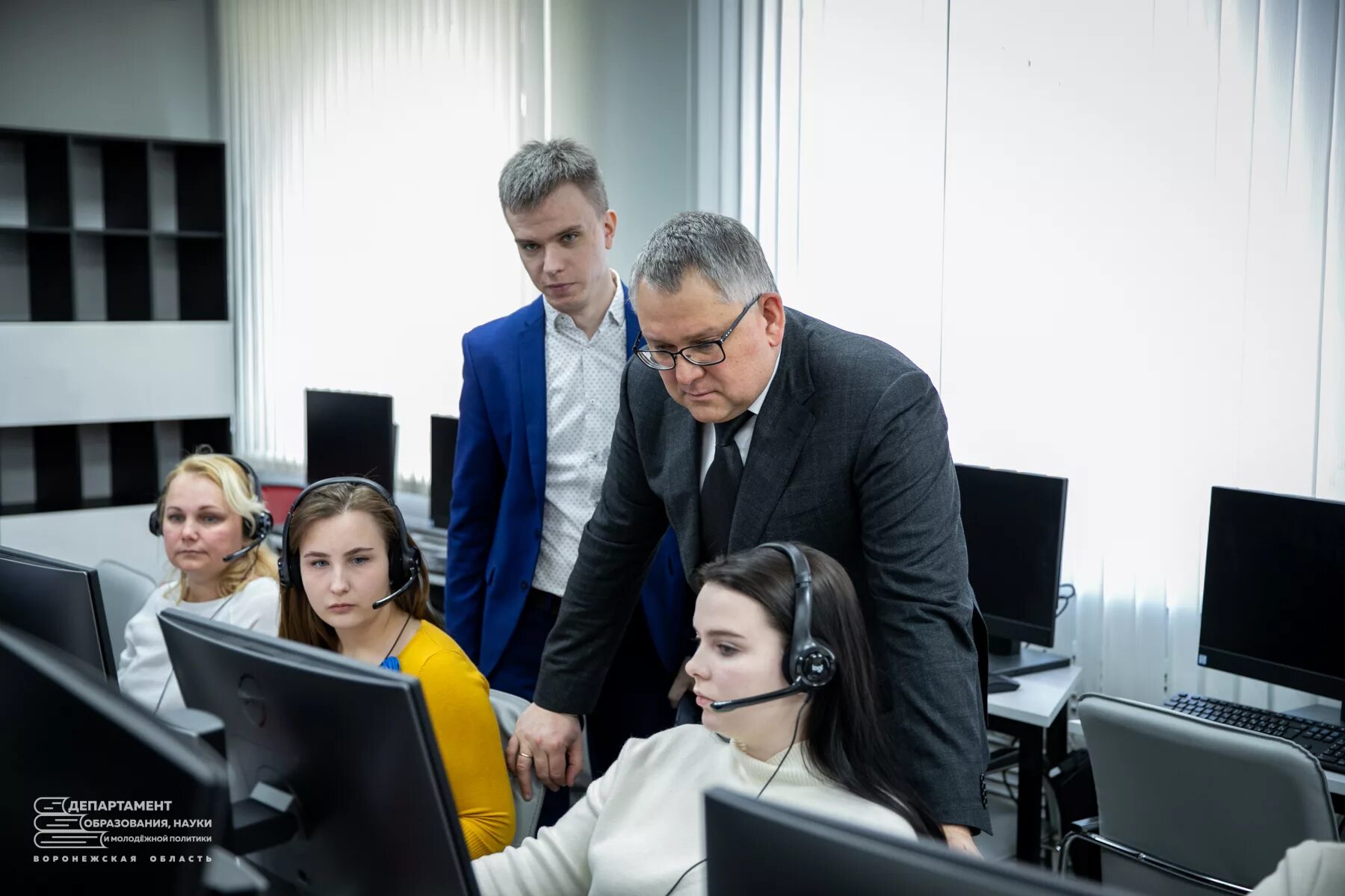 Перейти на страницу с картинкой