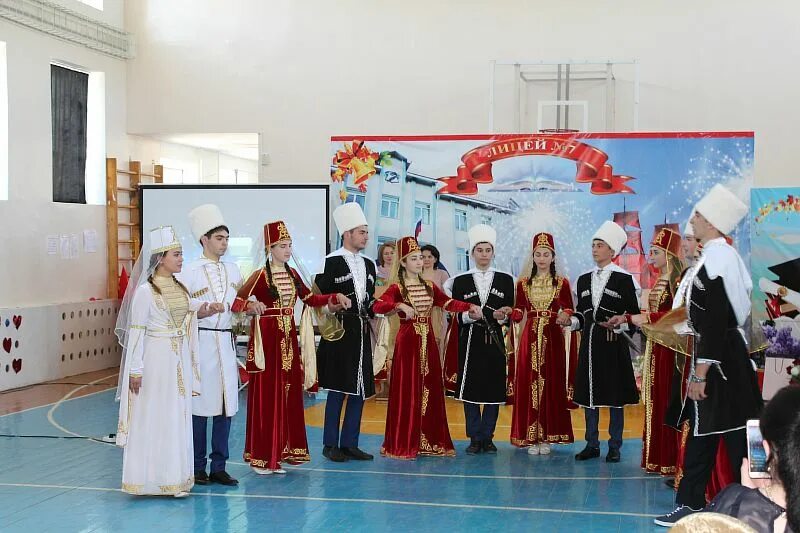 Город Усть Джегута седьмой лицей. Юбилей лицея 7 Усть Джегута. Гимназия 6 Усть Джегута. Учителя лицея 1 Усть Джегута. Усть джегута сайт