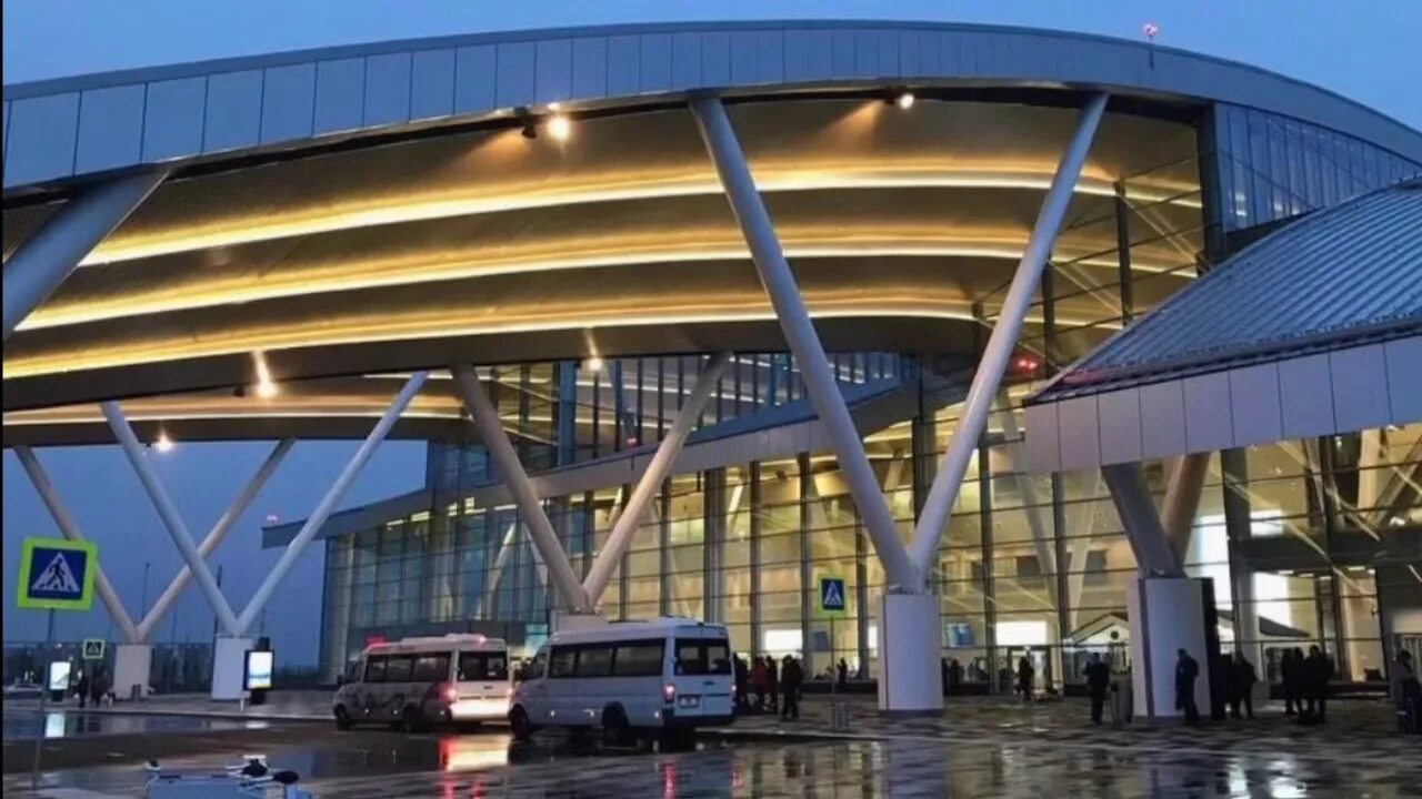 Ростовский аэропорт платов. Атаман платов аэропорт. Аэропорт платов новочеркасск. Международный аэропорт платов. Аэропорт платов фото.