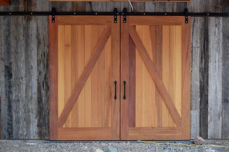 Откатные двери своими руками для беседки Custom Handcrafted Wood Doors Custom barn doors, Barn doors sliding, Diy barn do