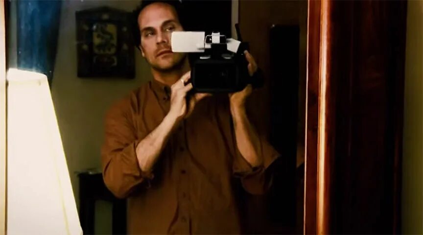 кирилл из улыбка пересмешника. хохлатый пересмешник. улыбка пересмешника сериал 2014. брайан бертино. пересмешник фильм 2022.