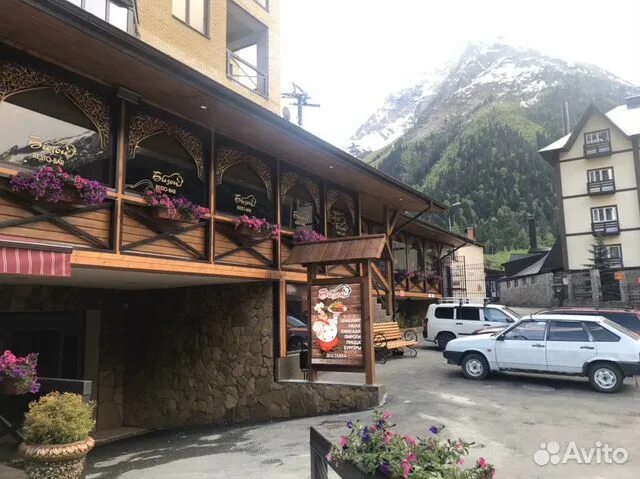 Кафе бизон домбай. Бизон домбай отзывы. Кафе бизон домбай. Бизон ресторан махачкала. Отель «орион» 3* домбай.