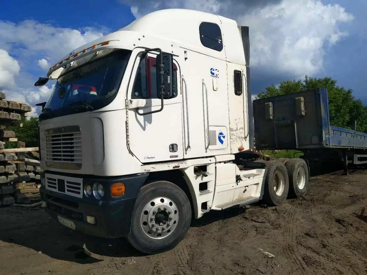 Man f2000 седельный тягач. Volvo седельный тягач fh 12 2000. авито тягачи б. грузовой тягач седельный scania p380. 403.