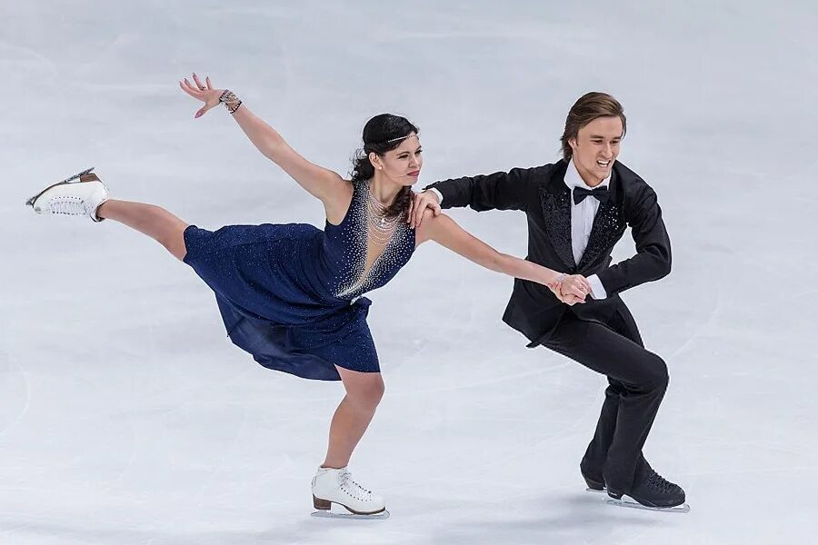 Кацалапов ильиных. Виктория синицина и никита кацалапов 2021. Александра степанова. Танцы короткая программа. Виктория синицына и никита кацалапов олимпиада 2022.