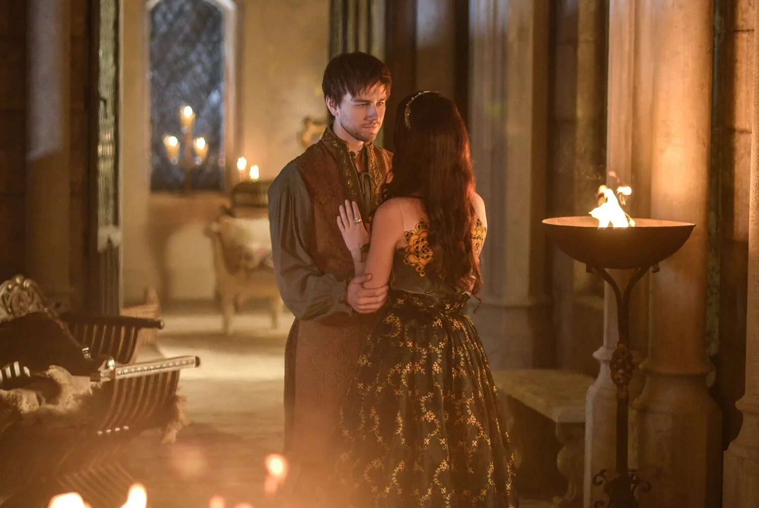 Мария стюарт царство 2 сезон 9 серия. Алан ван спрэнг царство. Прийти царство. Мария стюарт и франциск царство. Царство сериал мария и себастьян.