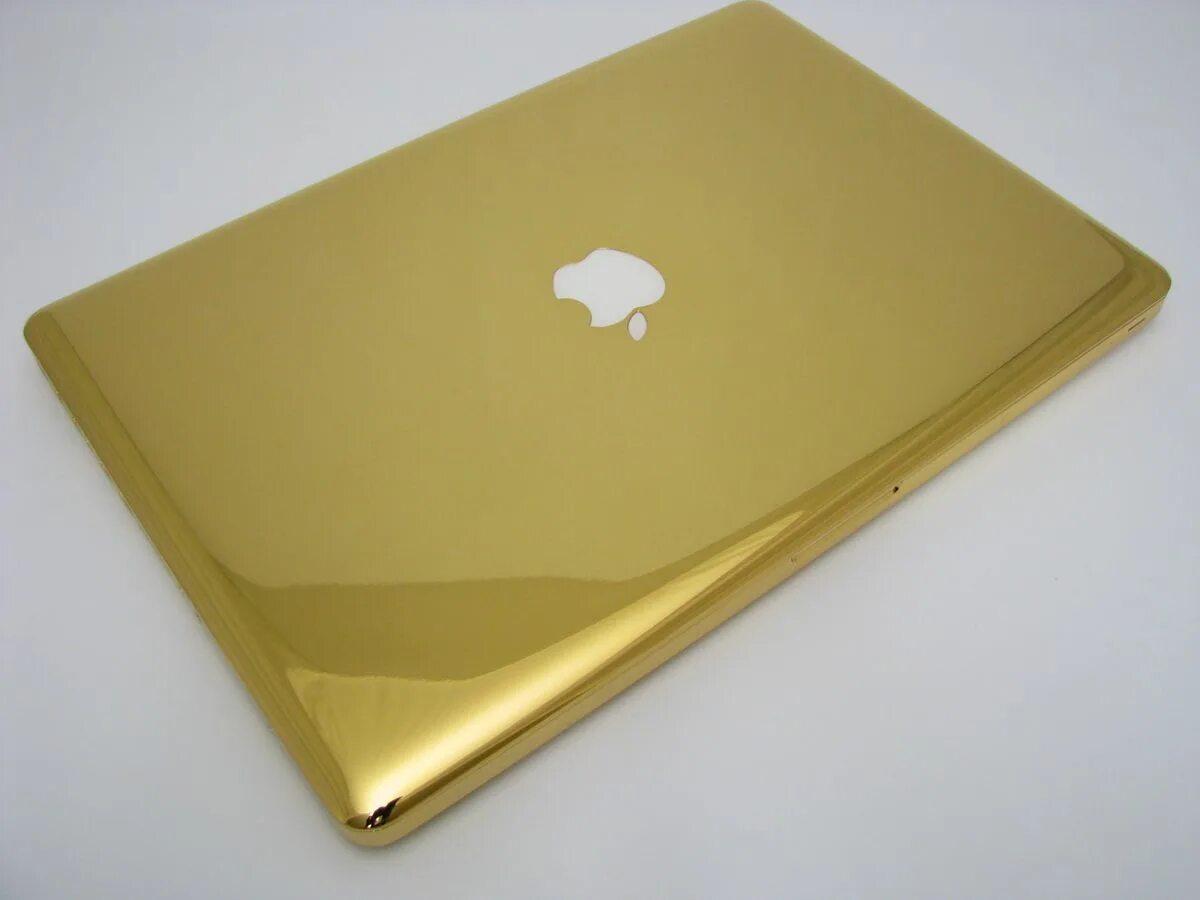 MACBOOK Pro 24 Karat Gold. Золотой ноутбук Apple. Ноутбук золотого цвета. Планшет золотого цвета.