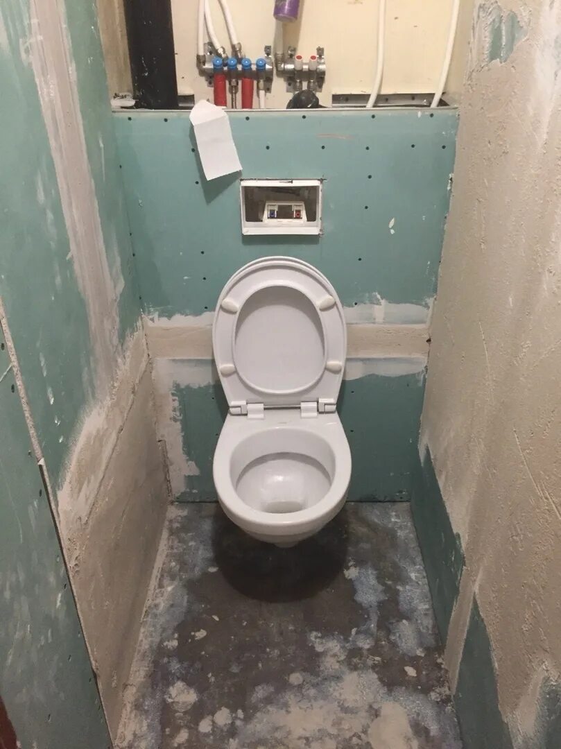 Ремонт в туалете. Туалет без ремонта. Туалет своими руками в квартире. Бюджетный ремонт туалета своими руками.