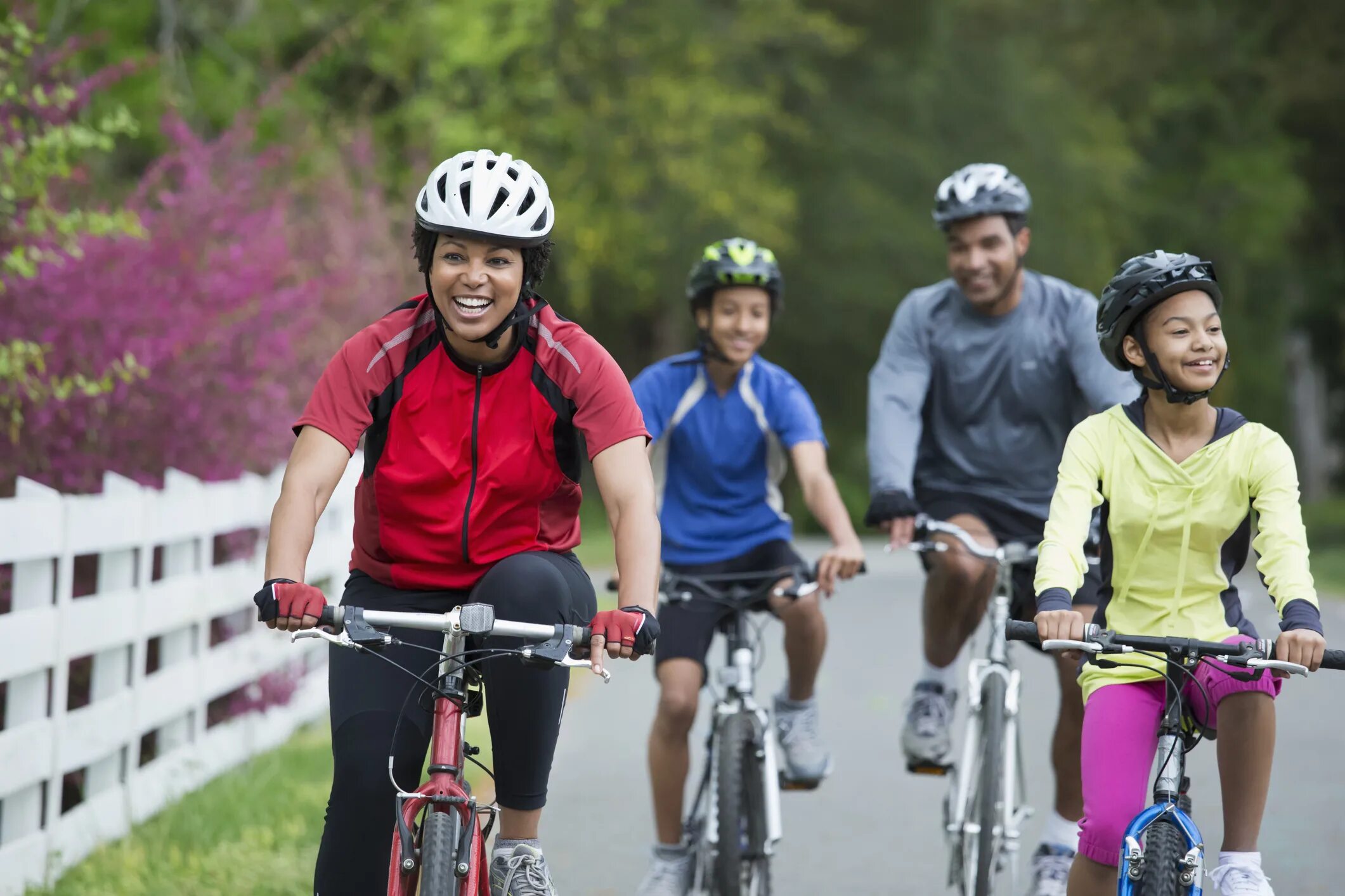 Active people go. People activities. doing things хобби. outdoor leisure activities.