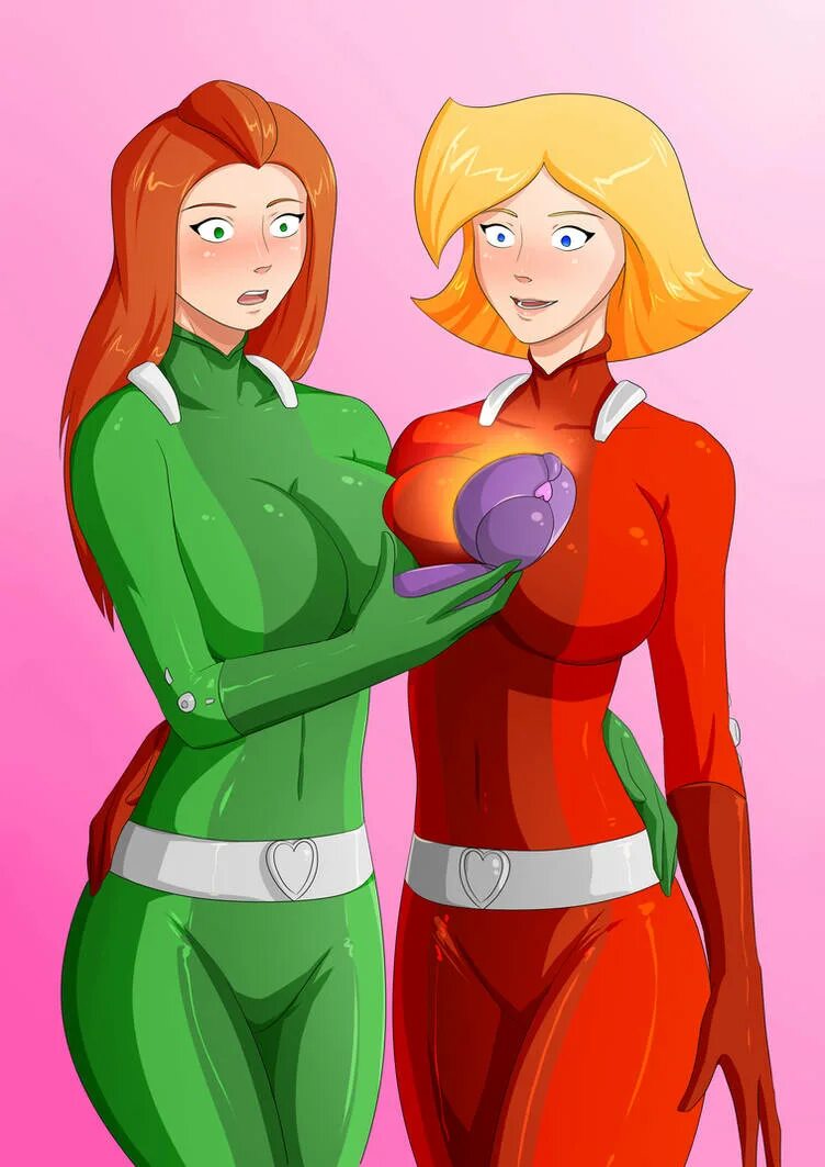 Totally Spies Кловер. Тотали 18