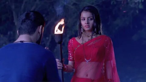 Mahima Makwana Sexy Navel See Through Nipple Impression Transparent Saree 