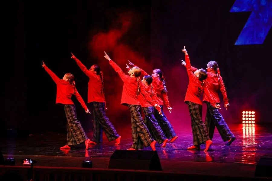 Impulse dance. Impulse dance