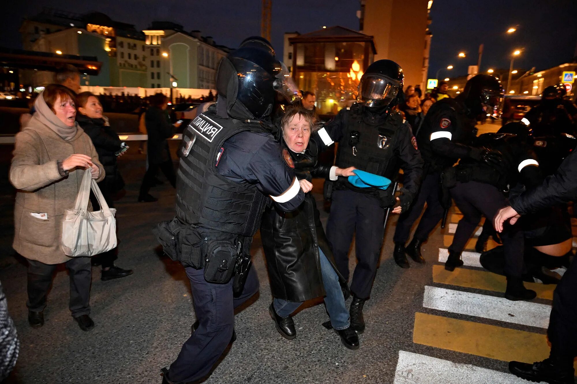 Протесты против москвы