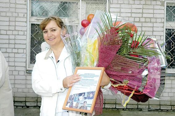 Новинская школа нижний новгород. Новинская школа нижний новгород. Новинская школа 88 окский берег. Новинская школа 88 окский берег. Школа 88 нижний новгород окский берег.