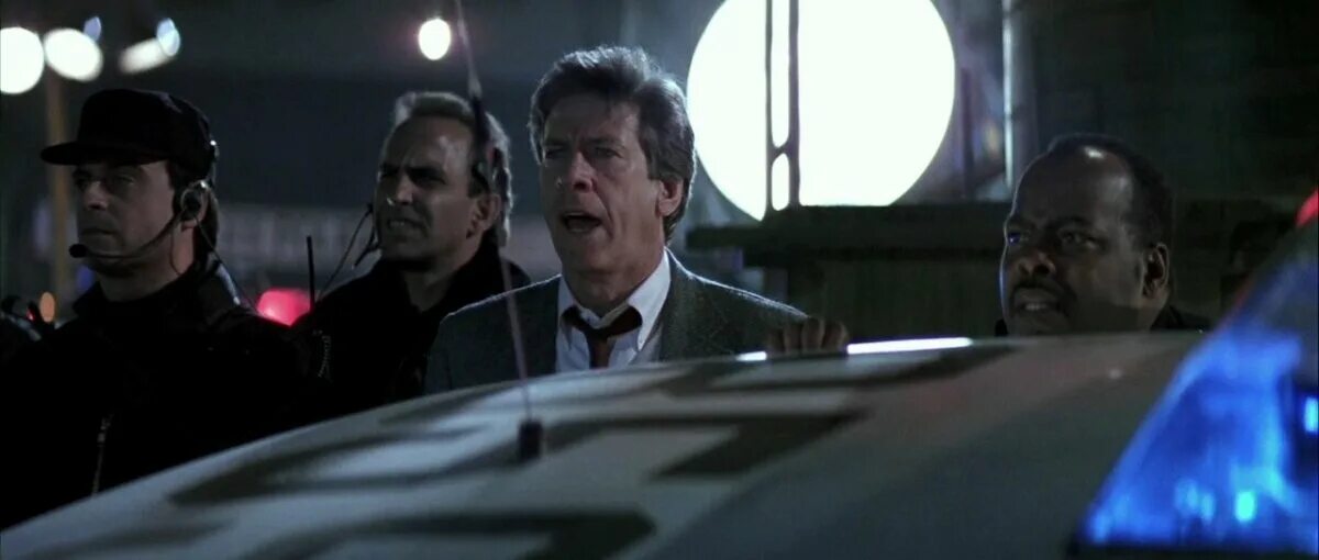 джон макклейн крепкий орешек 1. террорист карл в фильме «крепкий орешек» (1988). крепкий орешек фильм 1988 съёмки. крепкий орешек фильм 1988. крепкий орешек фильм 1967 постер.