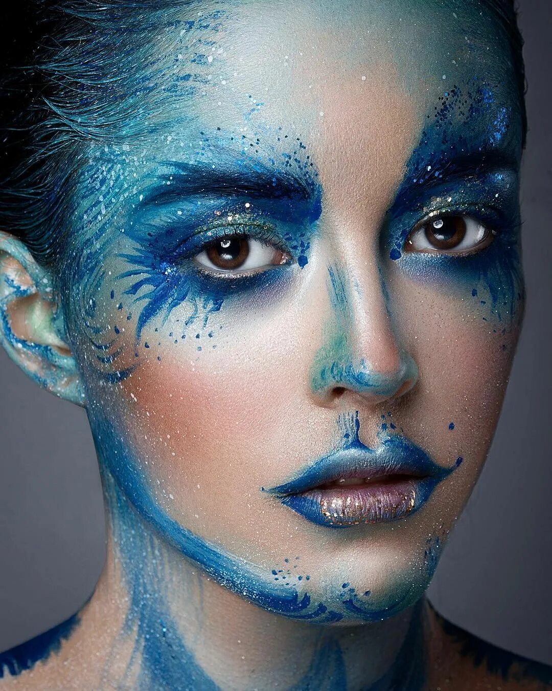 Гримм вода. Грим вода. Гримм вода. Макияж снегурочки. Макияж водной стихии.