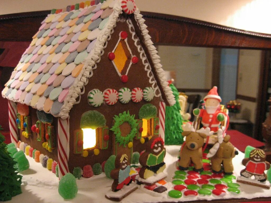 Gingerbread house песня