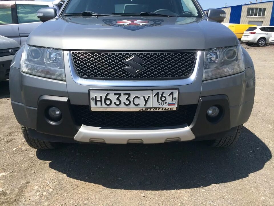 Бампер suzuki vitara. Накладка на передний бампер Сузуки Гранд Витара 2008. Накладка на передний бампер Сузуки Гранд Витара 2007. Бампер Сузуки Гранд Витара 2008. Накладка на передний бампер Сузуки Гранд Витара.