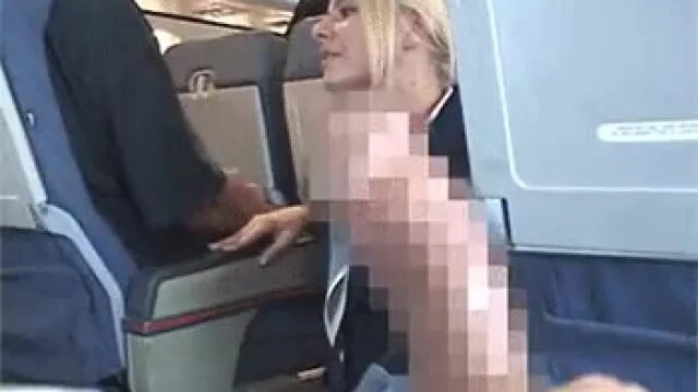 Дрочит И Сосет В Транспорте