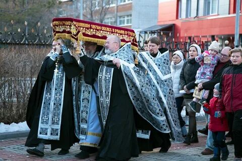 Когда выносят плащаницу перед пасхой в 2024